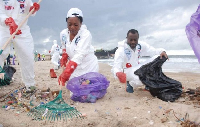 Lagos beach cleanup