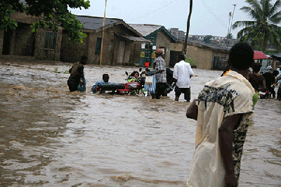 Knee-deep flood at Agege, Lagos