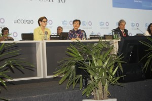 Susana Villaran (Mayor of Lima) (left), Christiana Figueres (Executive Secretary of the UNFCCC) (middle) and Manuel Pulgar-Vidal (COP 20 President & Peruvian Environment Minister)