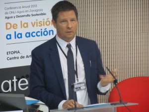 Gavin Power, Deputy Director of the UN Global Compact and Head of the CEO Water Mandate speaking during the conference. Photo credit: Water Journalists-Africa