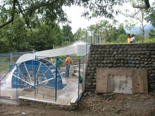 A micro-hydro plant. Photo credit: negrosforests.org