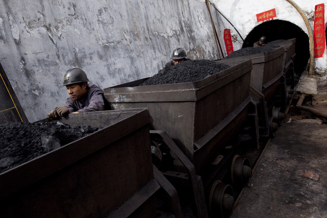 A coal mine in China. Photo credit: bloomberg.com