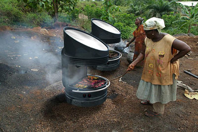 A solar grill stove in use