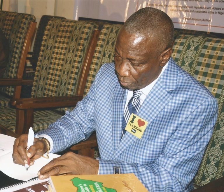 Book review: How Nigerians can participate in physical planning