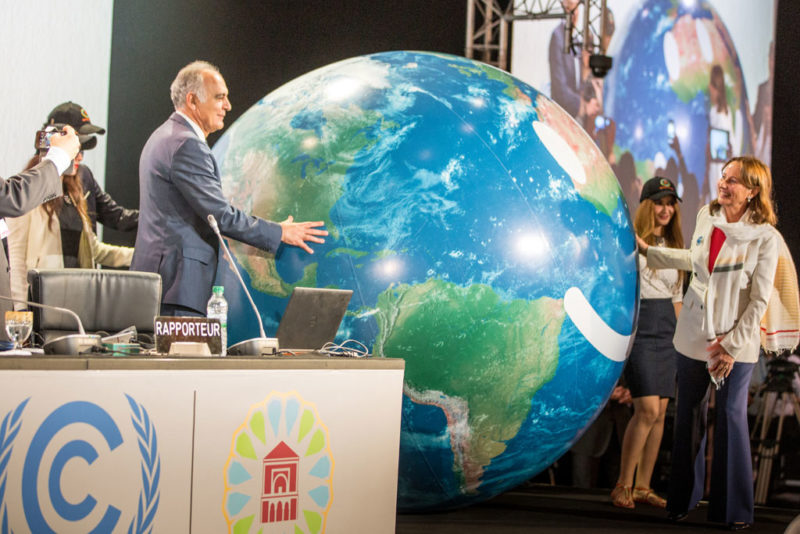 COP22 President and Morocco’s Foreign Minister, Salaheddine Mezouar (left), with COP 21 President and France’s environment Minister in charge of climate related international relations, Ségolène Royal, at the opening of COP 22 in Marrakech, Morocco. Photo credit: UNFCCC