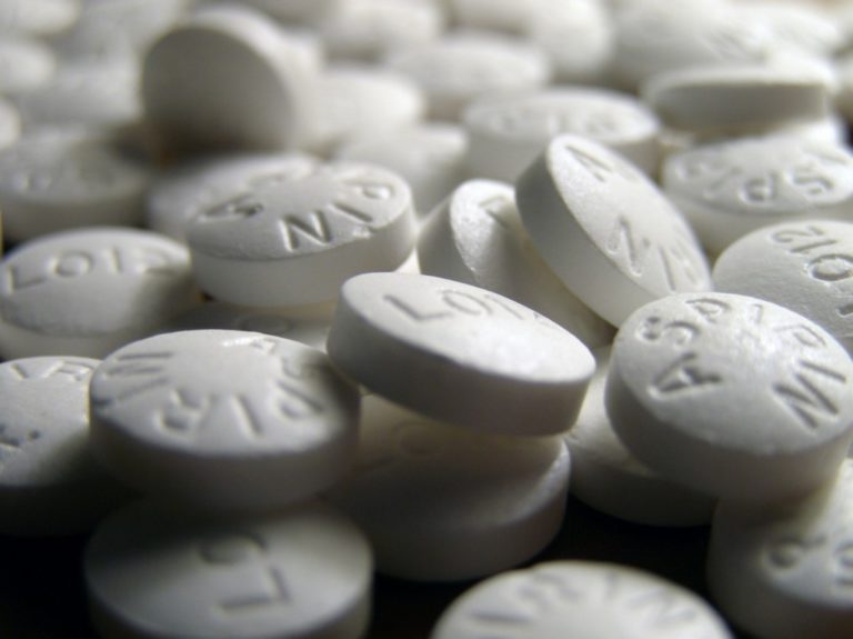 Aspirin use can reduce risk of cancer, study finds