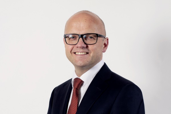 Vidar Helgesen