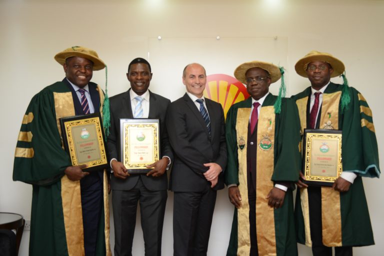 Four Shell staff bag Society of Engineers fellowship