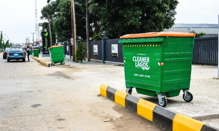 Government enlightens market women on Cleaner Lagos Initiative
