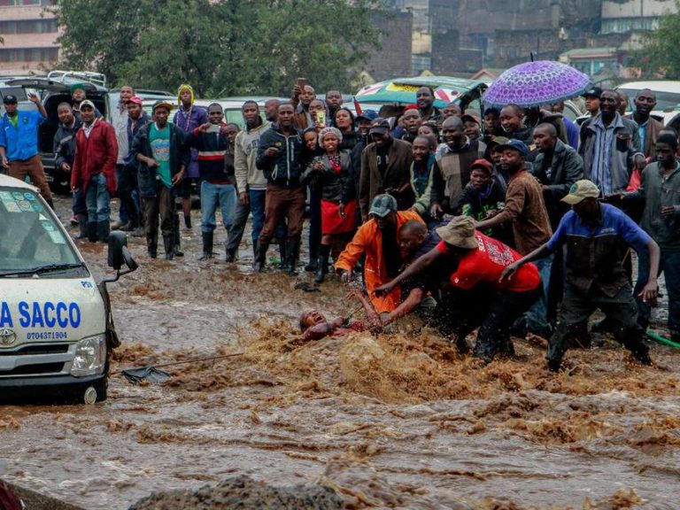 Flood kills 132, displaces 222,456 in Kenya