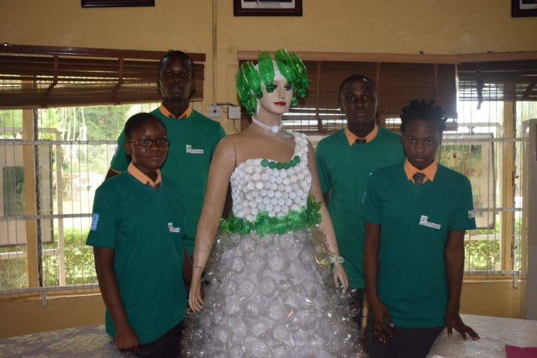 India may construct buildings from recycled plastic