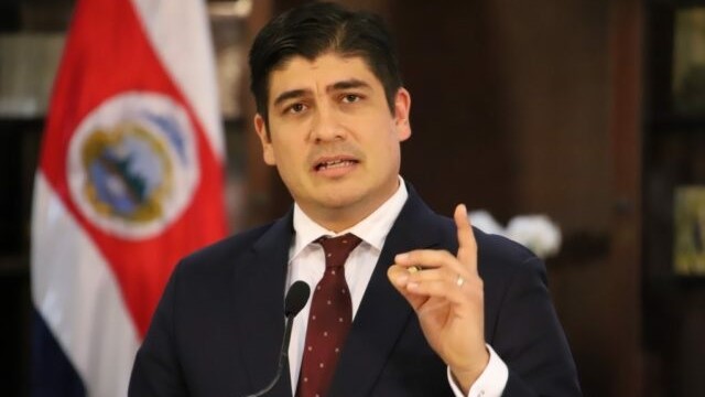 Carlos Alvarado