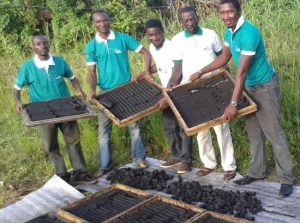 eco-friendly-charcoal-now-helps-women-dry-fish-without-searching-for-wood-300x223 eco-friendly-charcoal-now-helps-women-dry-fish-without-searching-for-wood-300x223