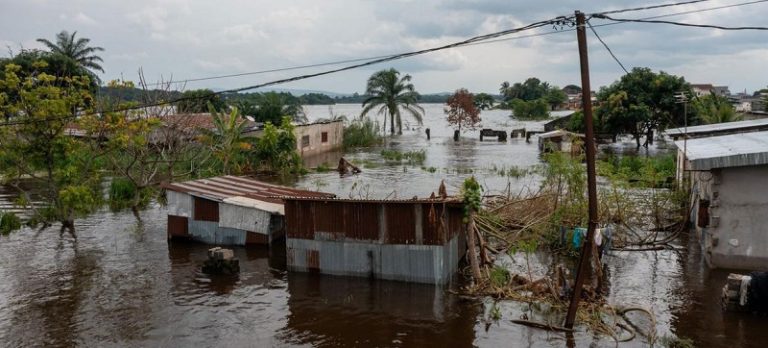 Congo floods: 350,000 people need humanitarian aid – UN