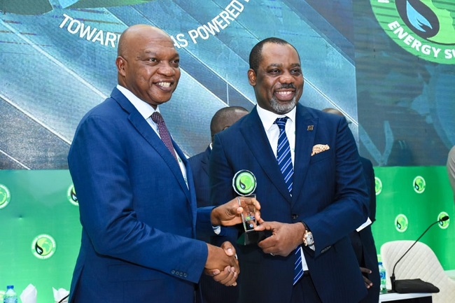 Images: Okunbor meets Ghana’s Energy Minister, Aiboni receives ministers, dignitaries