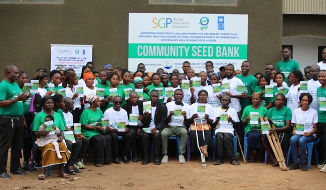 Foundation commissions community seed bank to promote biodiversity preservation
