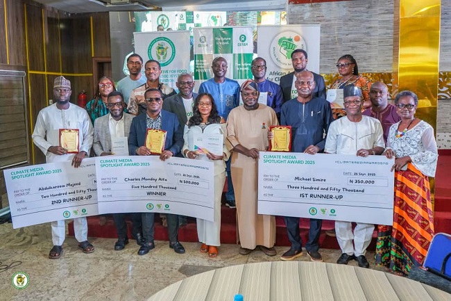 EnviroNews, others decorated at climate justice awards