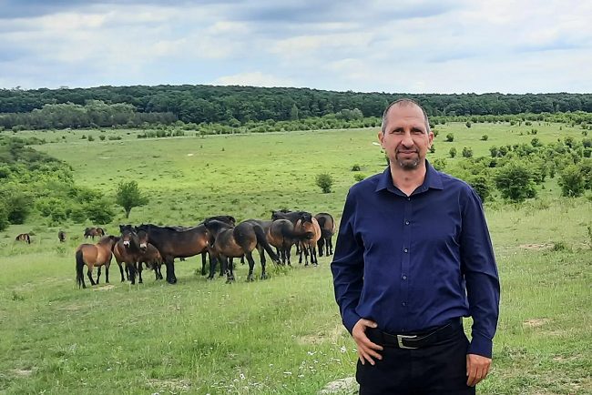 Conservationists to EU companies: Accelerate transition to electromobility